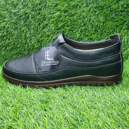 Black Slip-on Boot